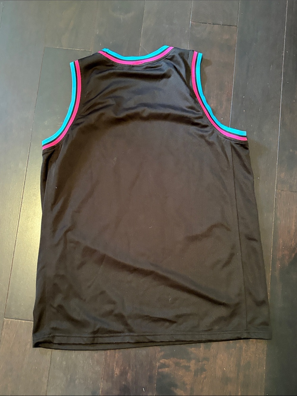 Muévelo 33 Graphic Basketball Jersey - Black with Neon Trim - Picture 5 of 5